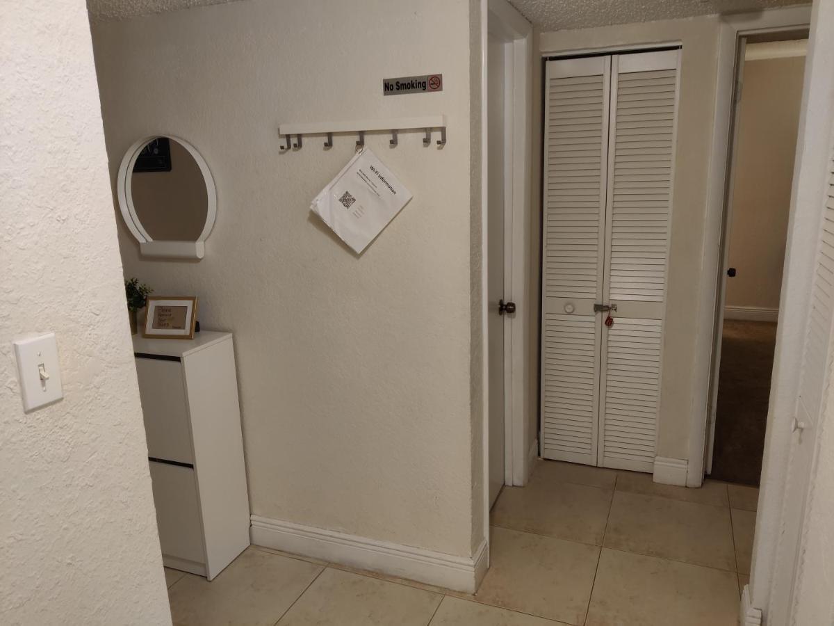 Centauri Vacation Rentals Beautiful 2-Bedroom Condo, Near All Orlando Attractions, Free Parking & Wi-Fi, King Bed, #1 Kültér fotó